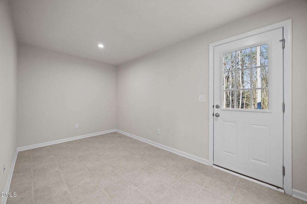 103 Equinox Rdg Terrace - Photo 8
