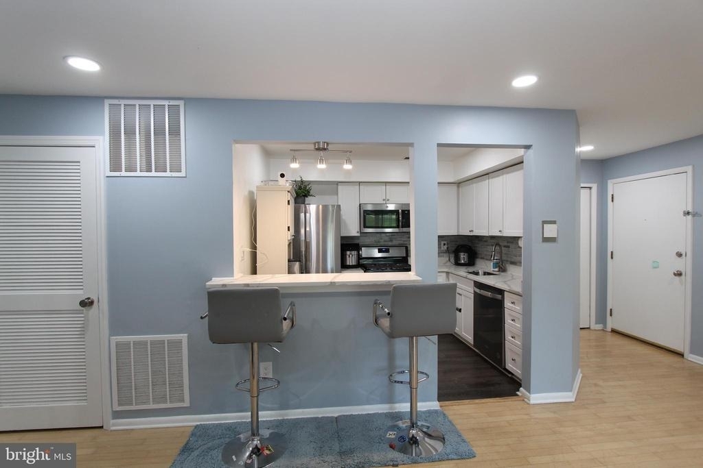 119 Acadia Court - Photo 5