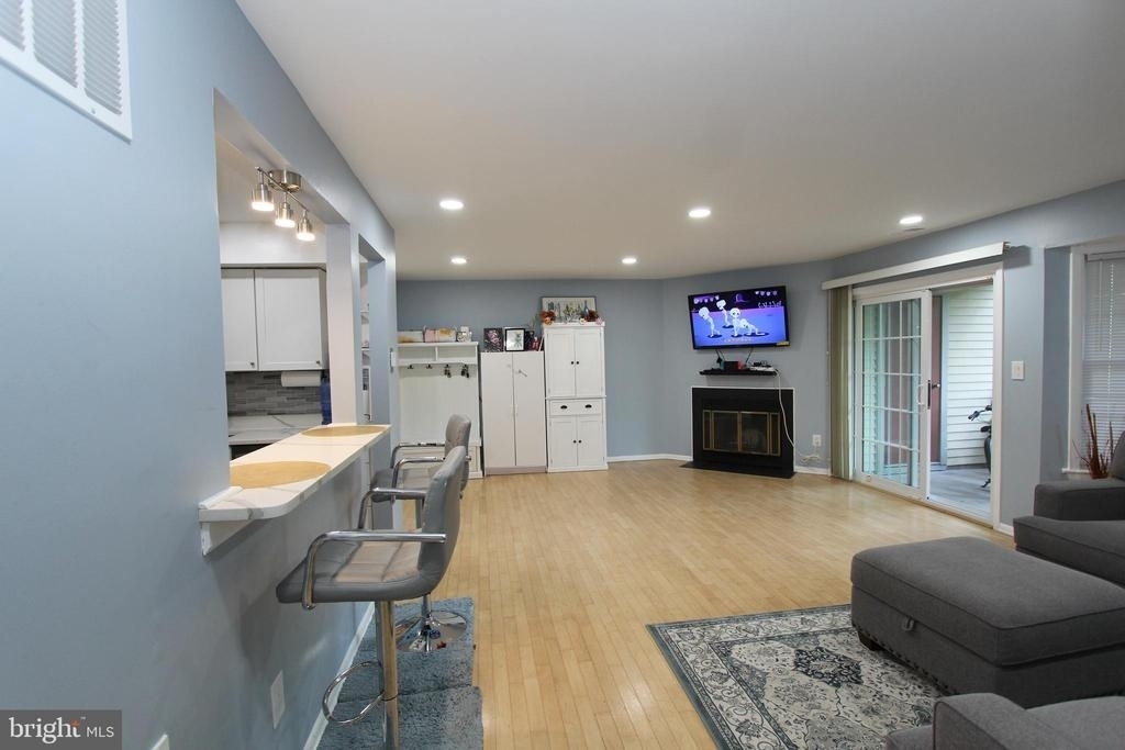 119 Acadia Court - Photo 4