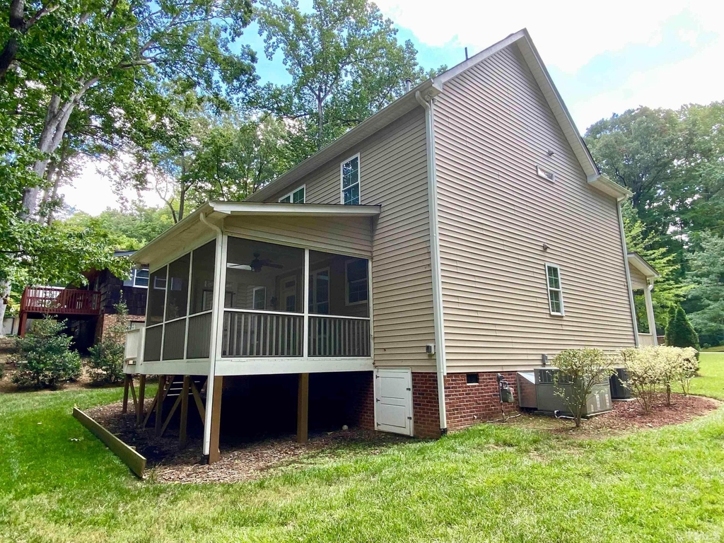 207 Lake Drive - Photo 31