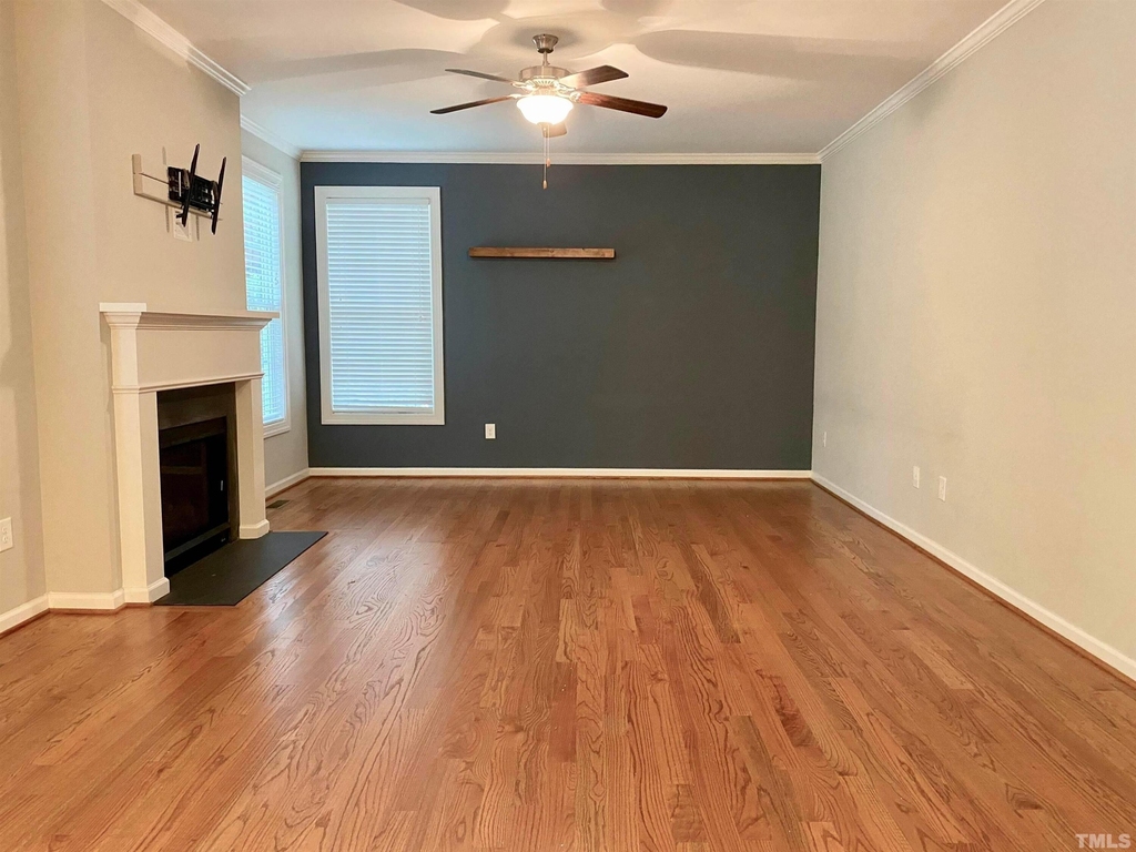 207 Lake Drive - Photo 10