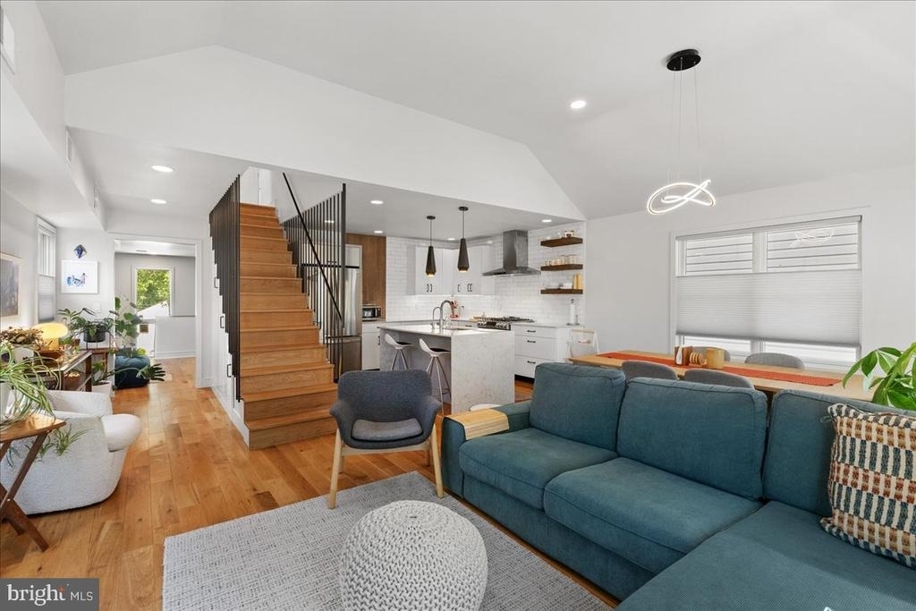 23 Leigh Avenue - Photo 8