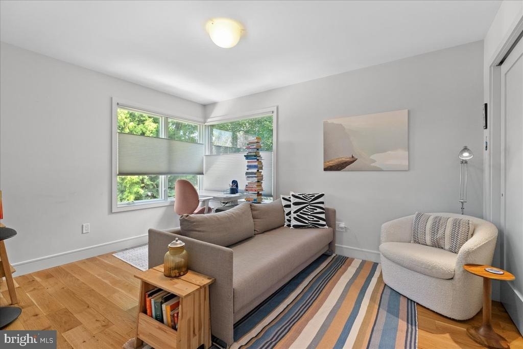 23 Leigh Avenue - Photo 11