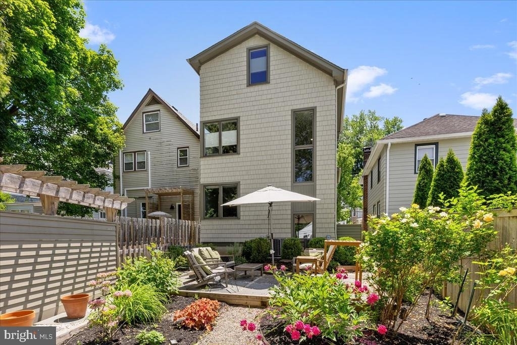 23 Leigh Avenue - Photo 23