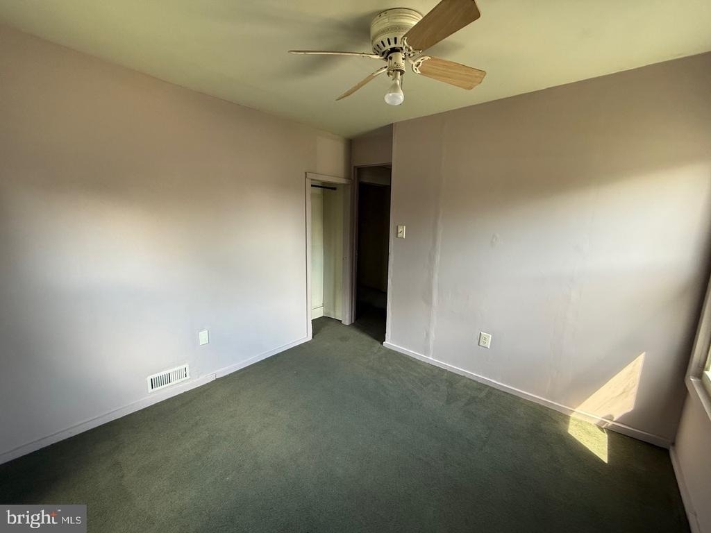 16 Delsea Drive N - Photo 10