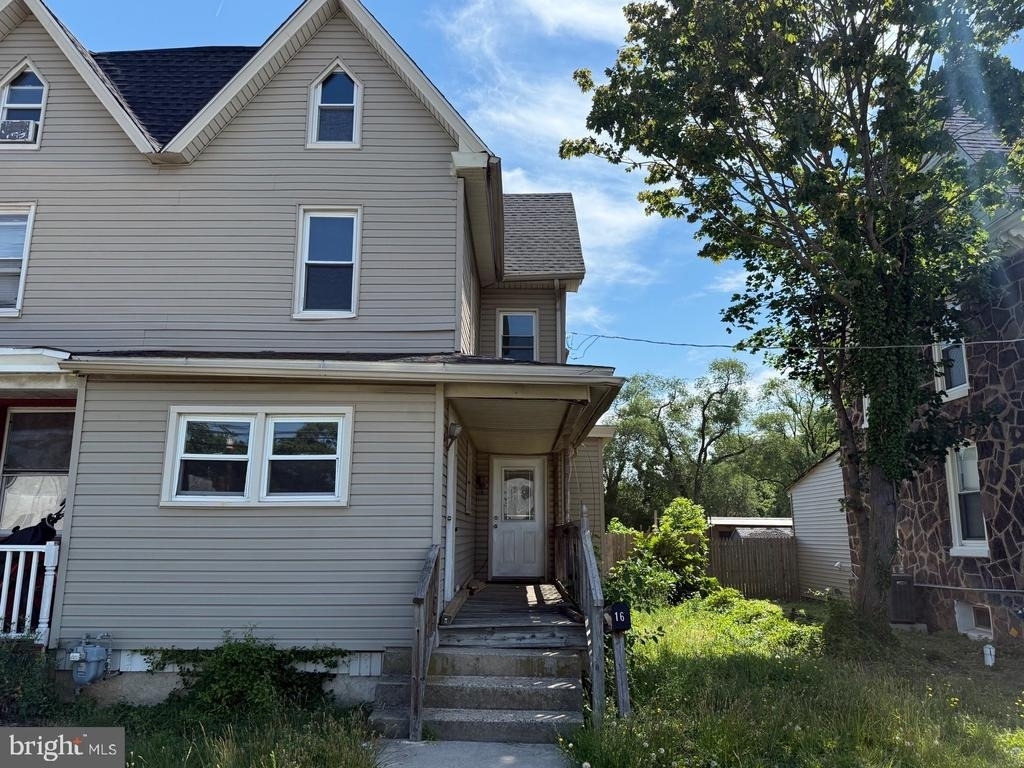 16 Delsea Drive N - Photo 0