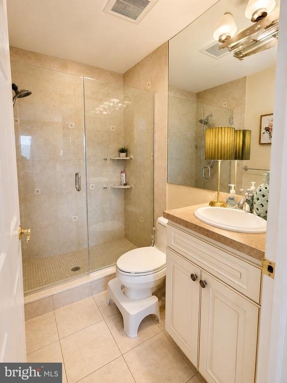 404 Lindsey Court - Photo 9