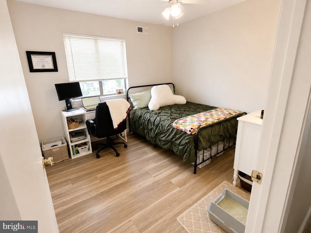 404 Lindsey Court - Photo 10