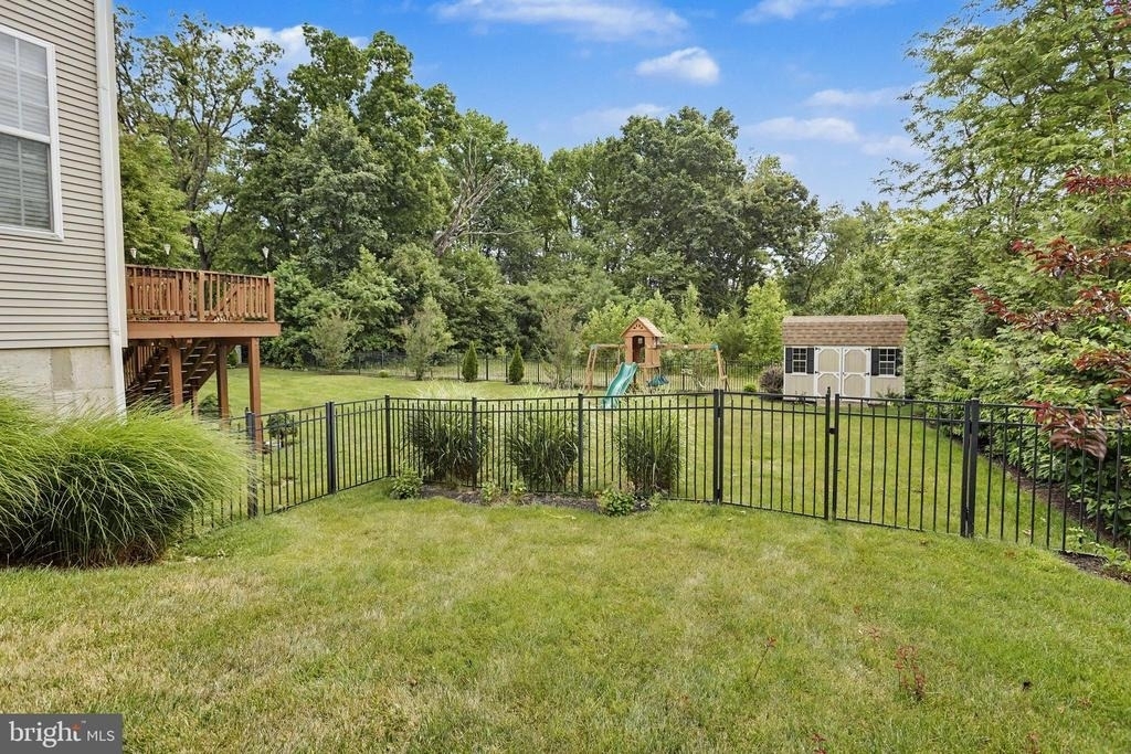 228 Leffler Circle - Photo 68