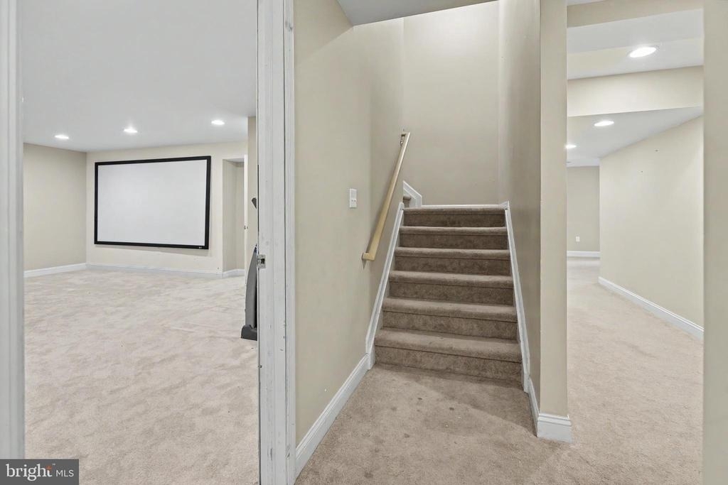 228 Leffler Circle - Photo 52