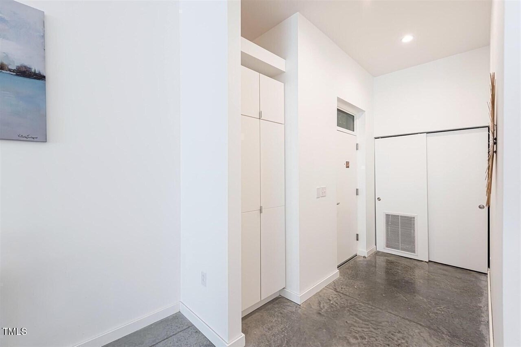 319 Fayetteville Street - Photo 6