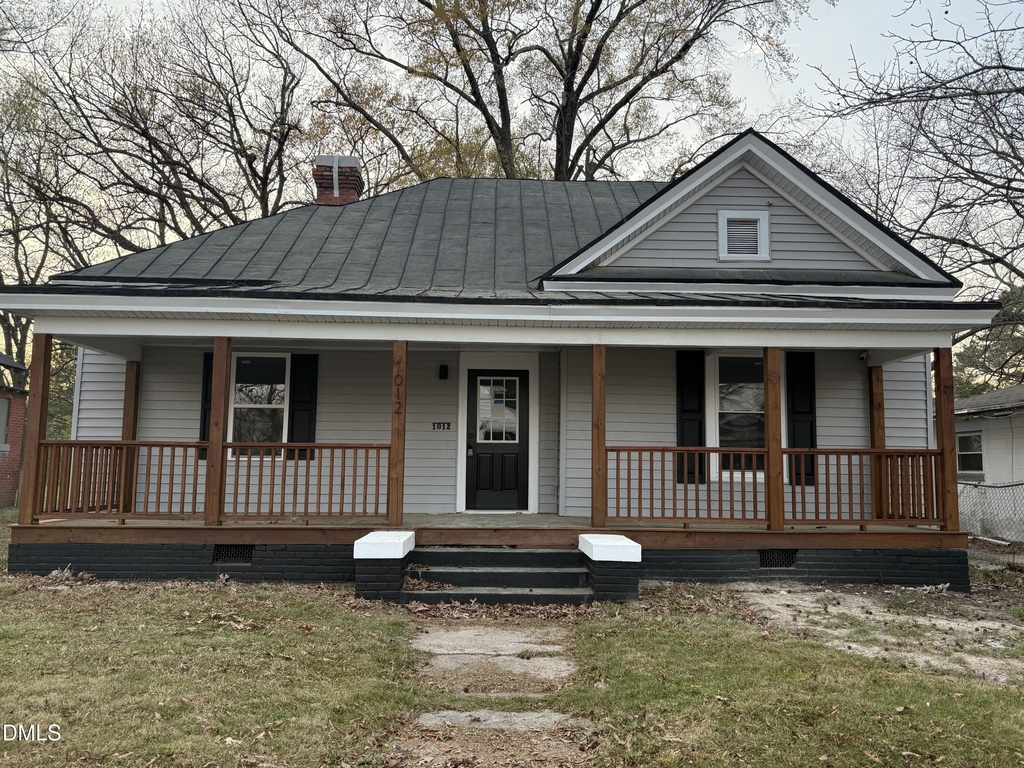 1012 S Franklin Street - Photo 0