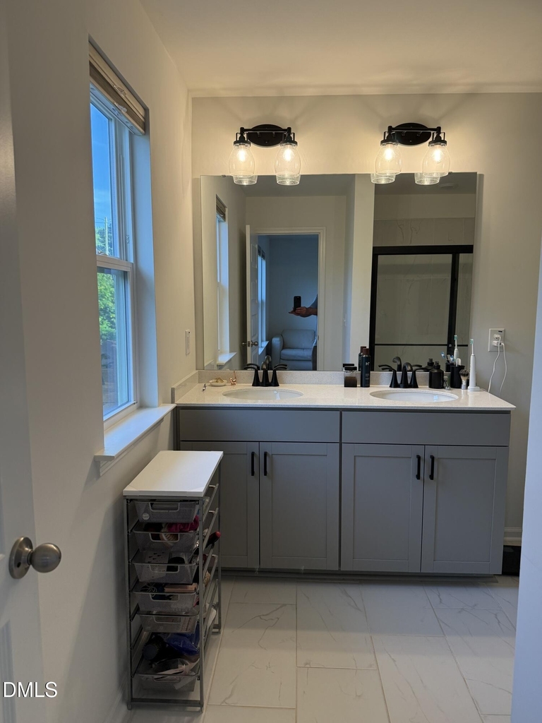 111 Golden Gate Lane - Photo 18