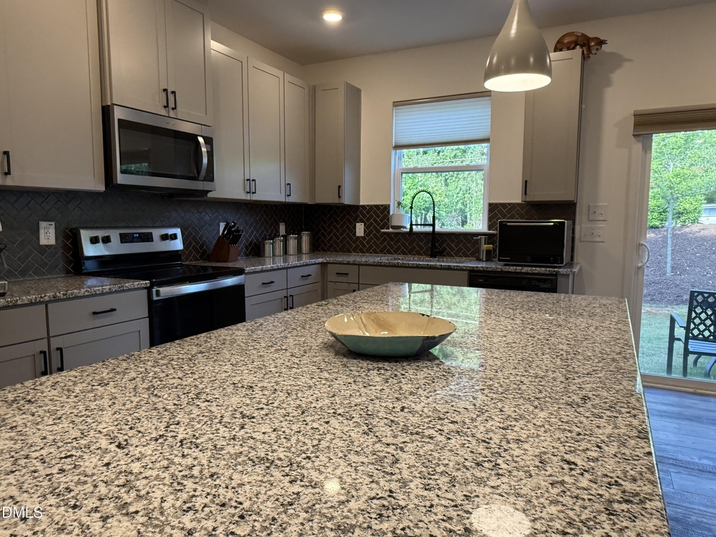 111 Golden Gate Lane - Photo 8