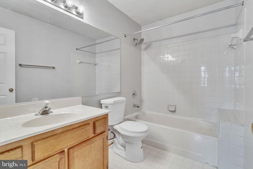 13920 Lord Fairfax Place - Photo 19