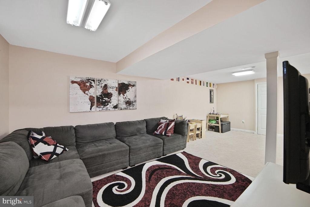 18420 Shady View Lane - Photo 36