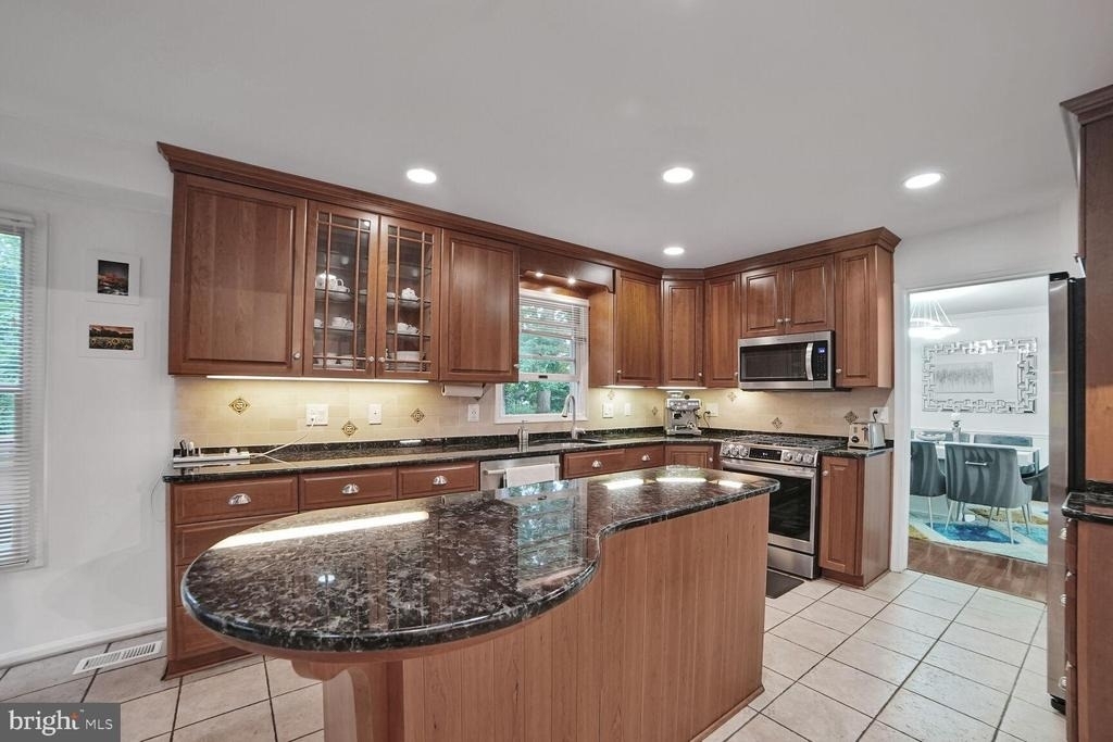 18420 Shady View Lane - Photo 6