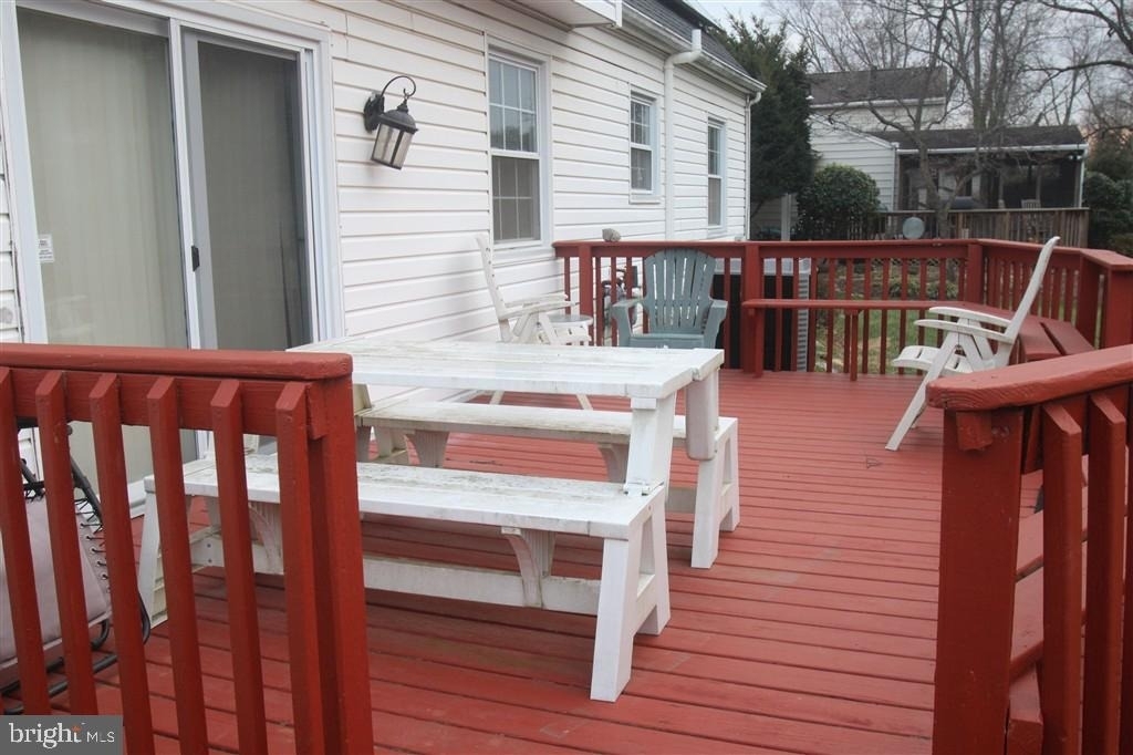 1724 Yale Place - Photo 1