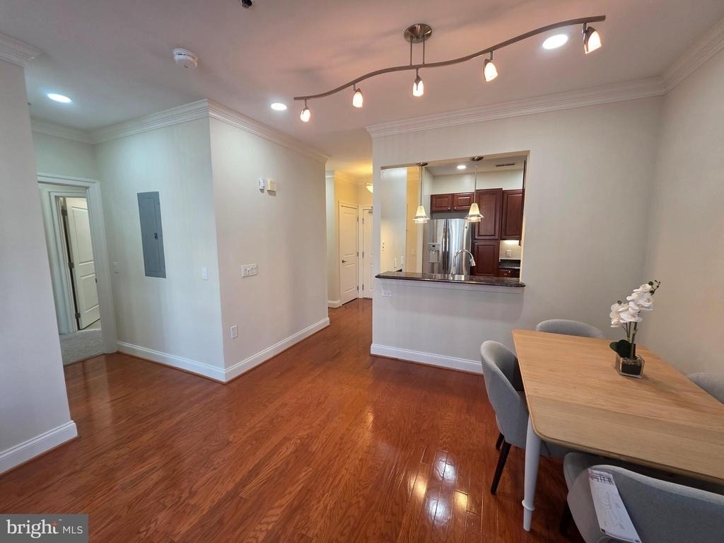 38 Maryland Avenue - Photo 11