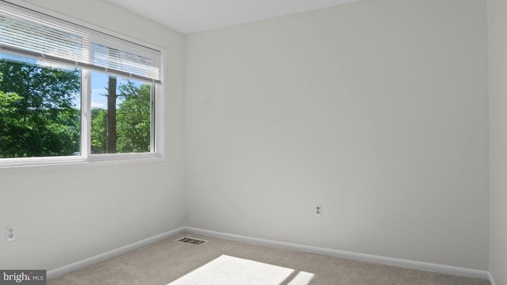18531 Bay Leaf Way - Photo 22