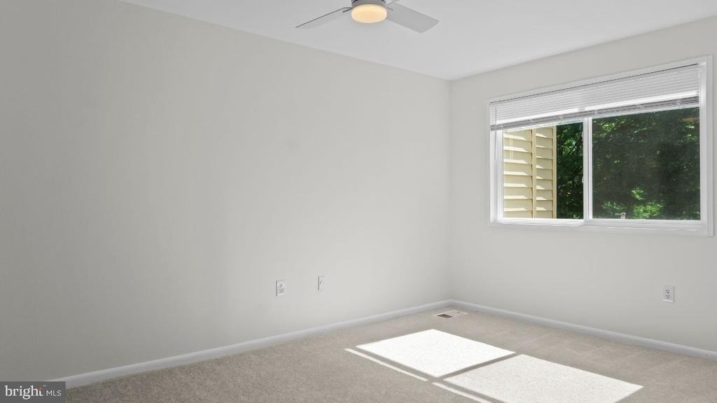 18531 Bay Leaf Way - Photo 25