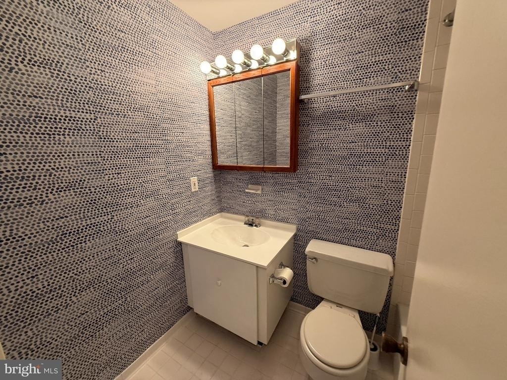 8709 Hayshed Lane - Photo 25
