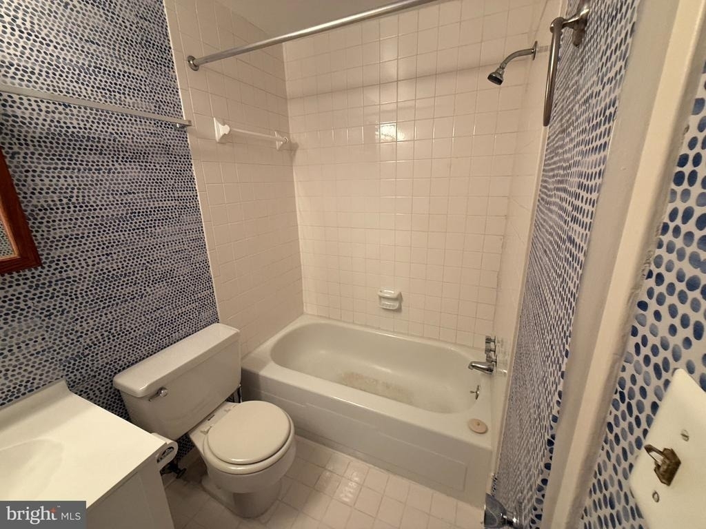 8709 Hayshed Lane - Photo 26