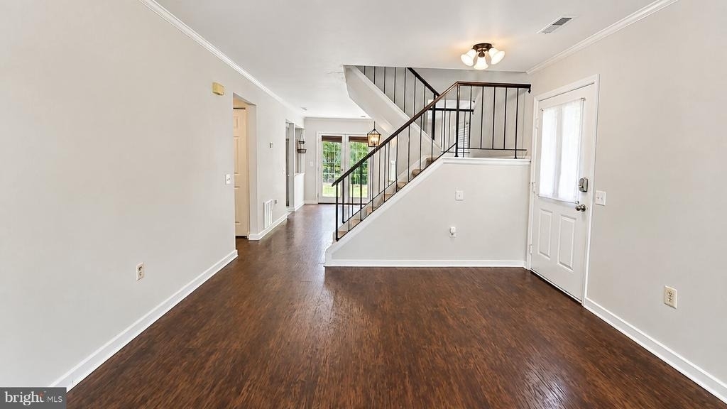 3447 Iris Place - Photo 5
