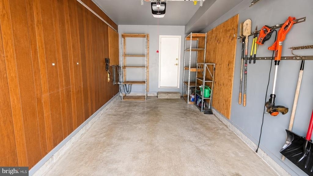 3447 Iris Place - Photo 17
