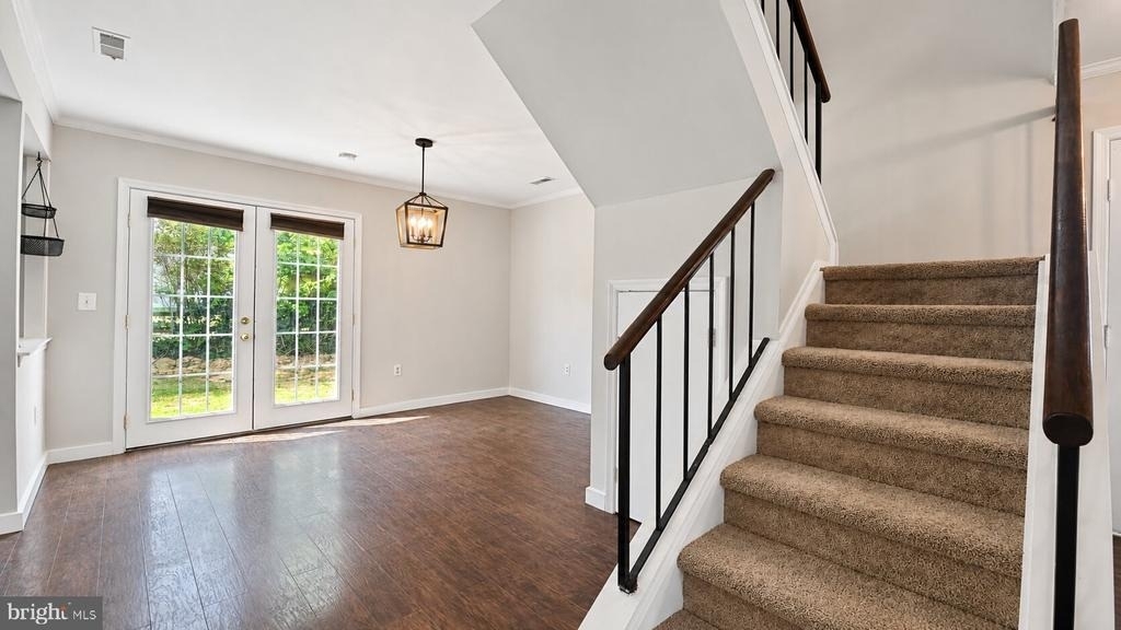 3447 Iris Place - Photo 6