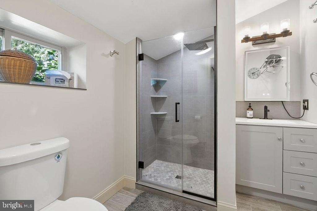 1348 Carpenters Point Road - Photo 3