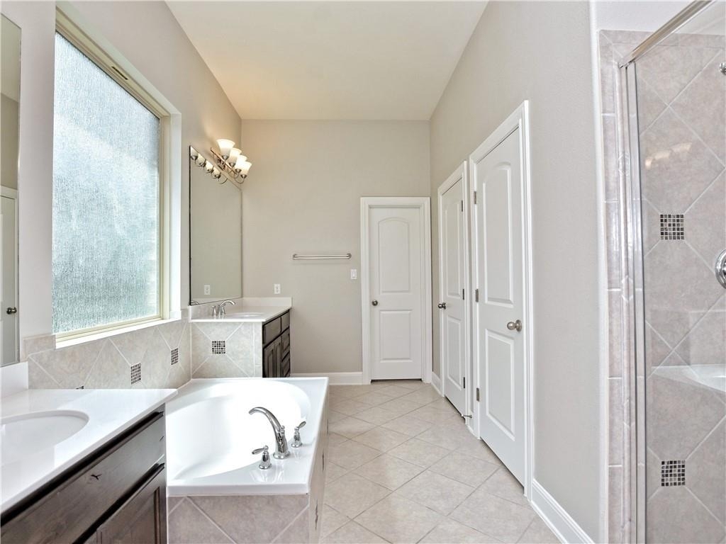 2208 Legend Hill Dr - Photo 14