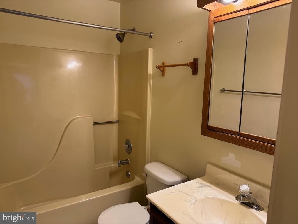 11295 Sitting Bull Circle - Photo 24