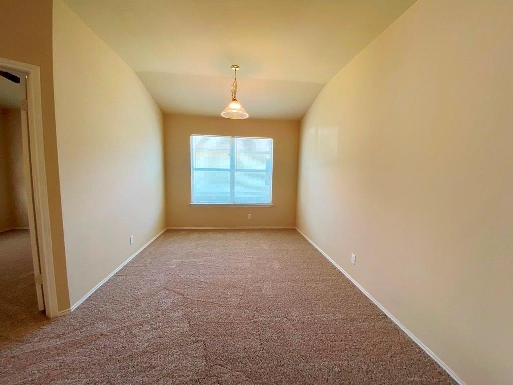 218 Jennifer Ln - Photo 12