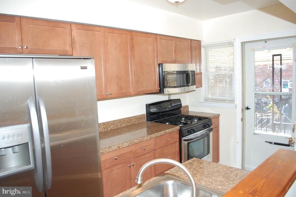 1707 Pin Oak Road - Photo 5