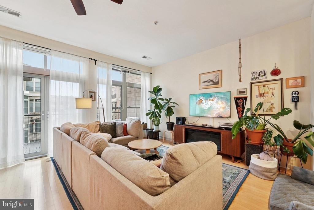 1209 N Charles Street - Photo 1