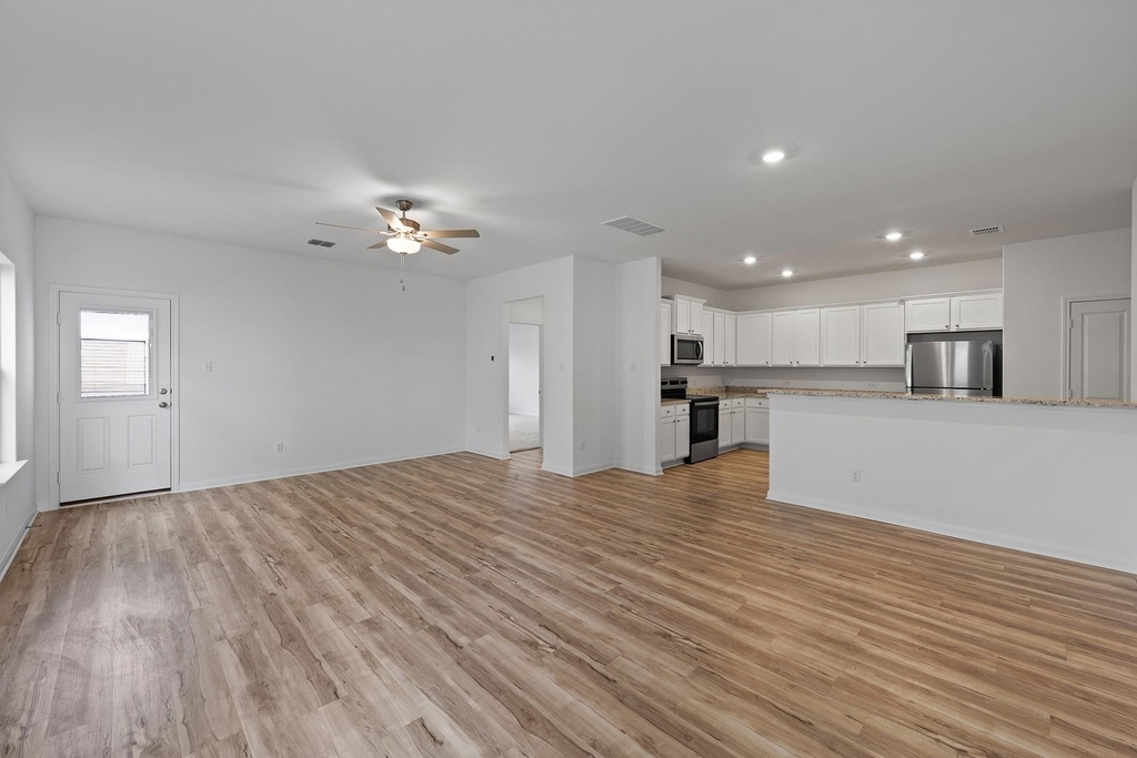 14400 Wahlbergs Way - Photo 1