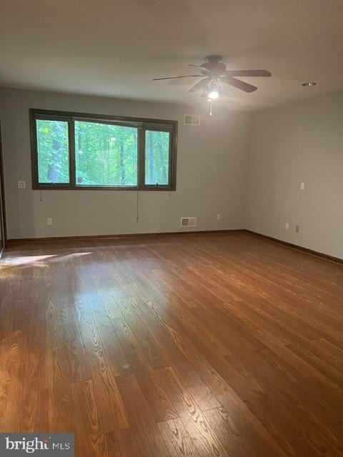 1007 Lee Jackson Drive - Photo 2