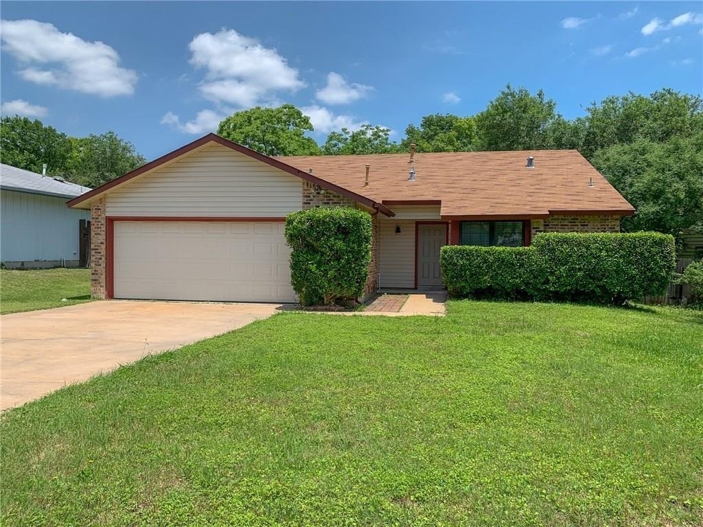 1604 Holstein Dr - Photo 0