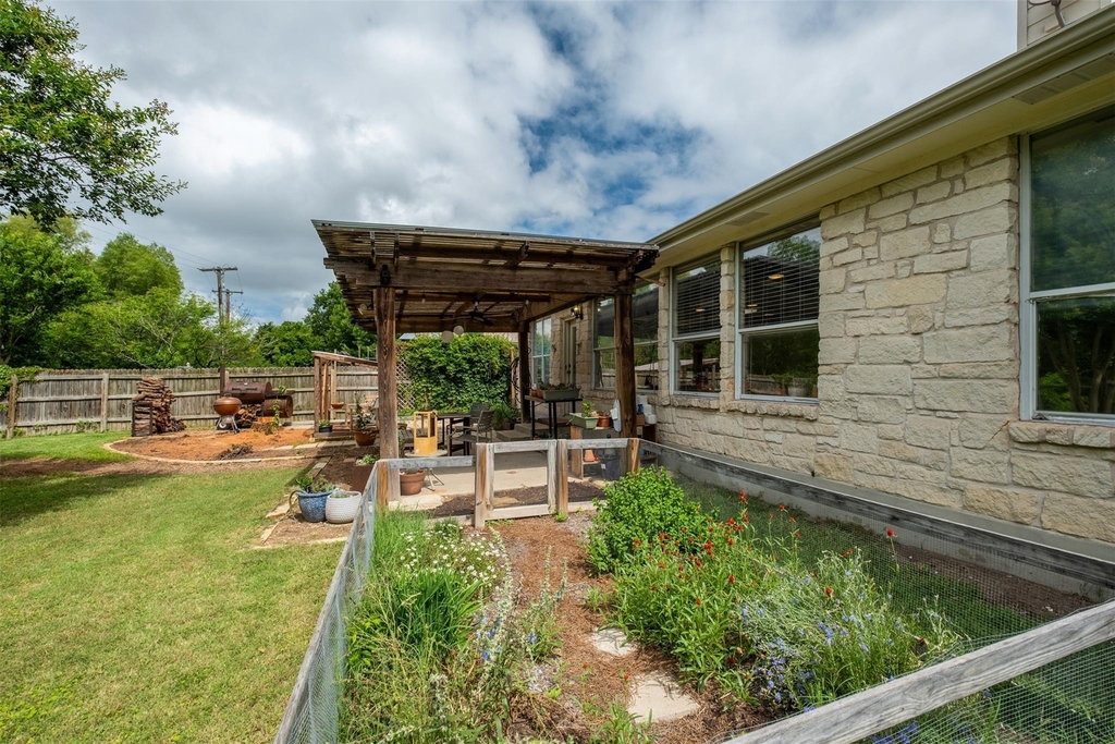 16853 Tortoise St - Photo 33