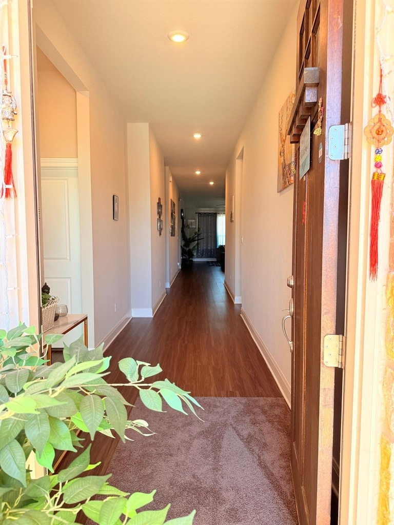 1224 Leaning Oak Ln - Photo 3