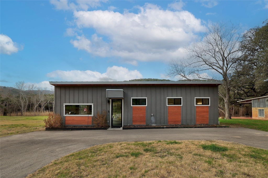 7001 Rr 2222 Rd - Photo 16