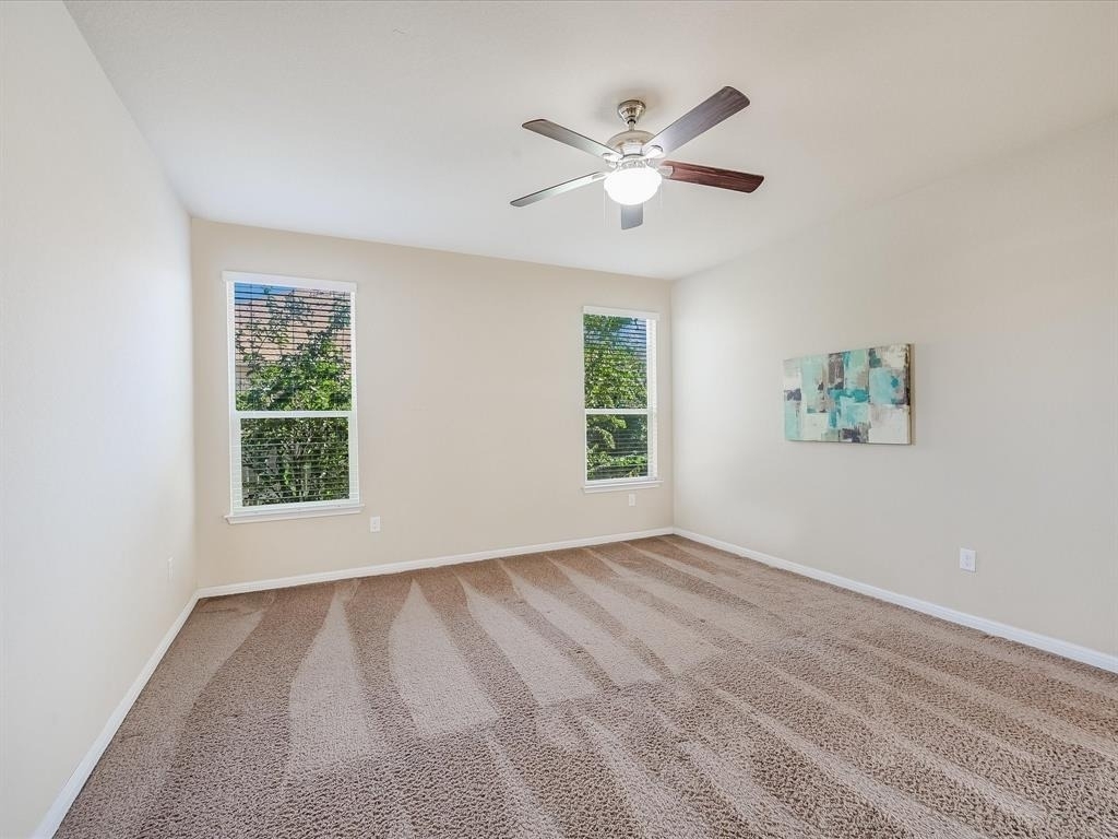 141 Serrano St - Photo 9