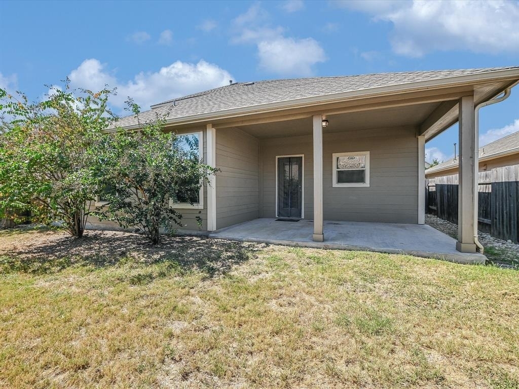 141 Serrano St - Photo 18