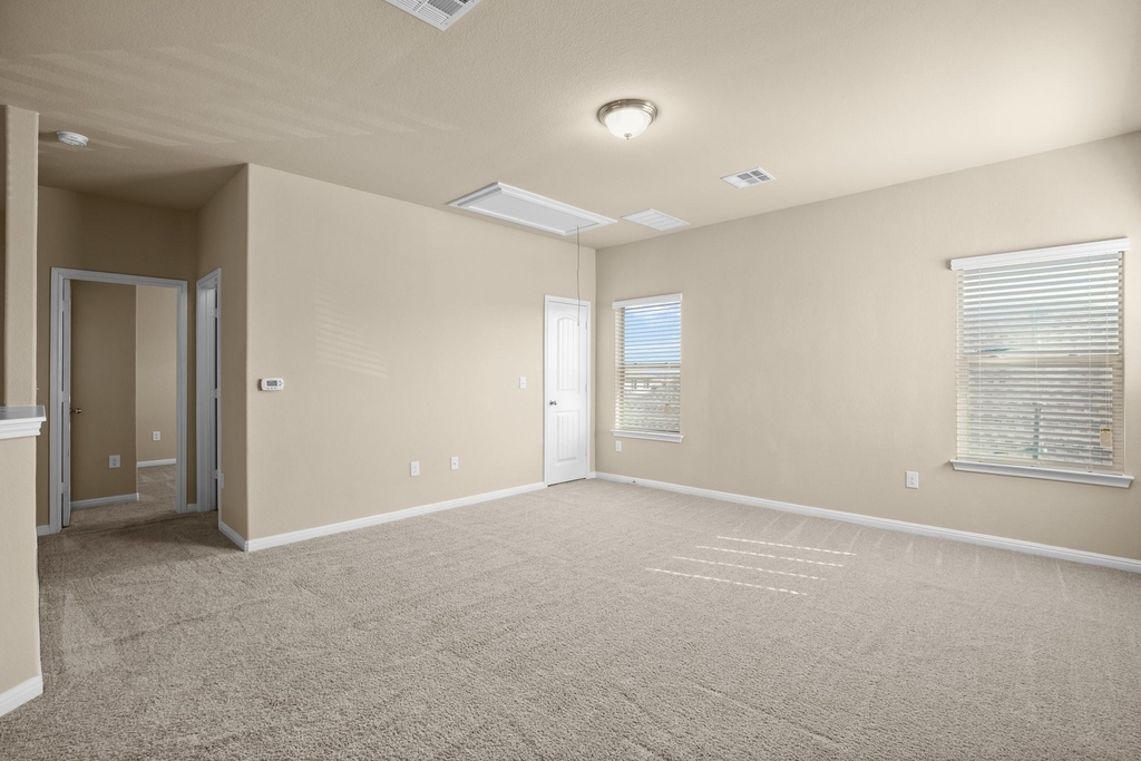 16440 Pienza Dr - Photo 14