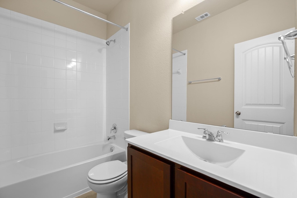16440 Pienza Dr - Photo 18