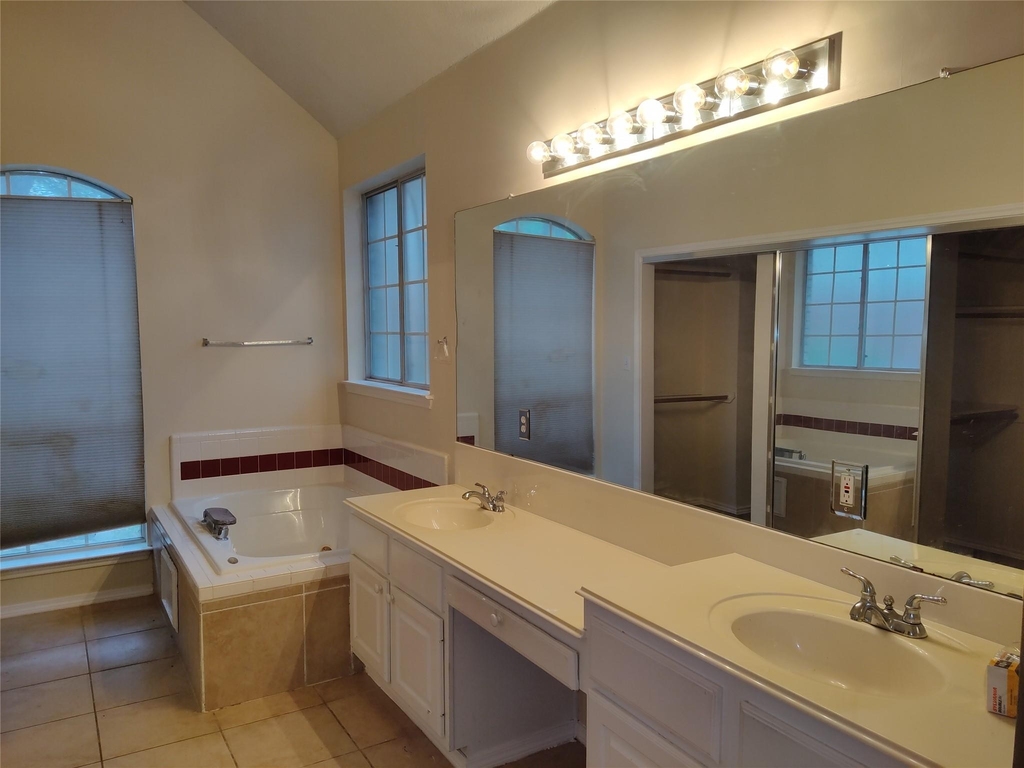 13312 Chasewood Cv - Photo 11