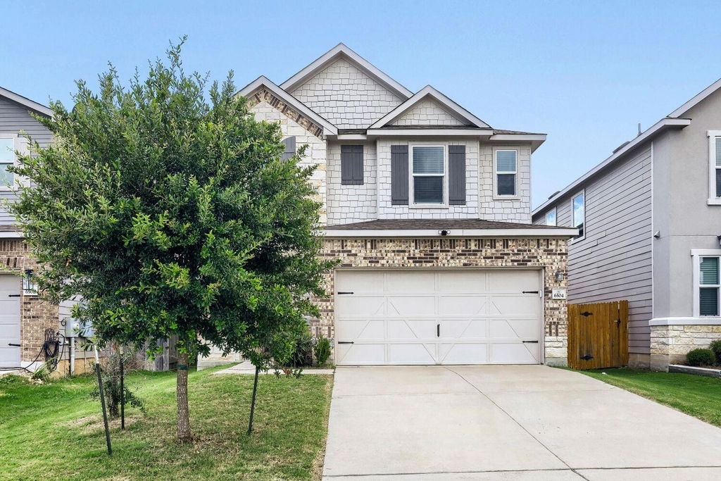 6504 Albany Sleigh Dr - Photo 1