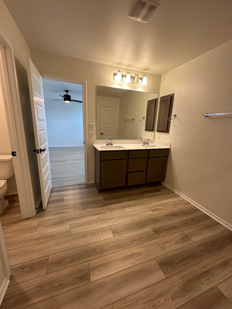 4469 Acerno St - Photo 29