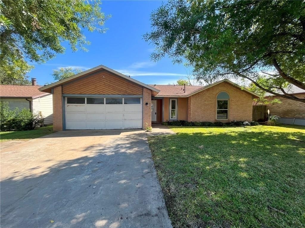 11516 Sandy Loam Trl - Photo 1
